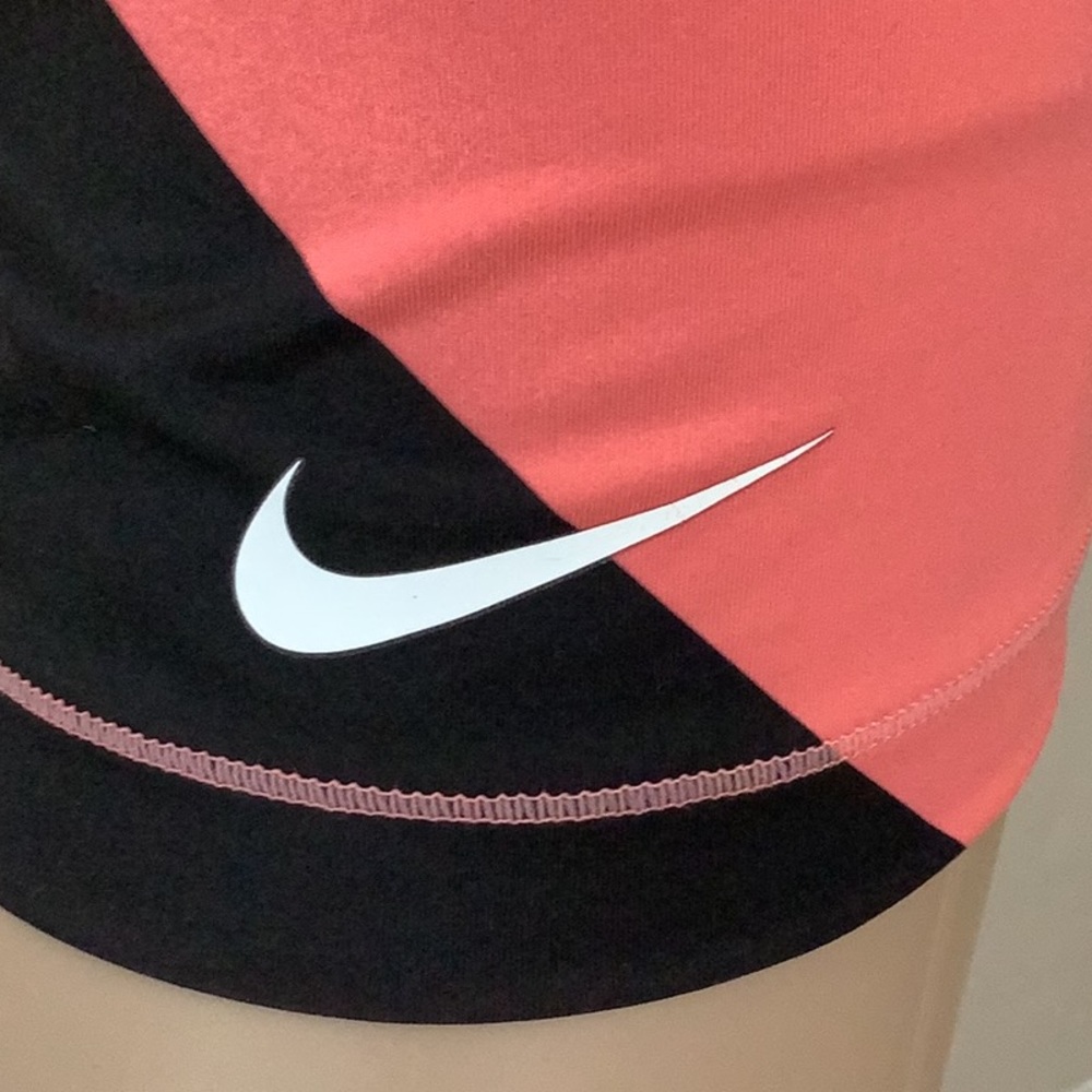 Nike Shorts Nike Women’s Training Short - Picture 6 of 8